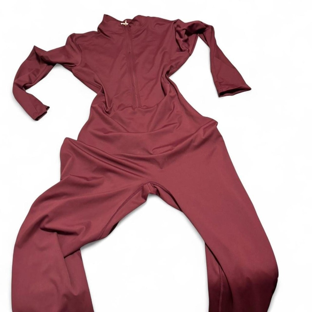 burgundy sculpt jumpsuit / one piece set sleek zip‎ front long sleeve